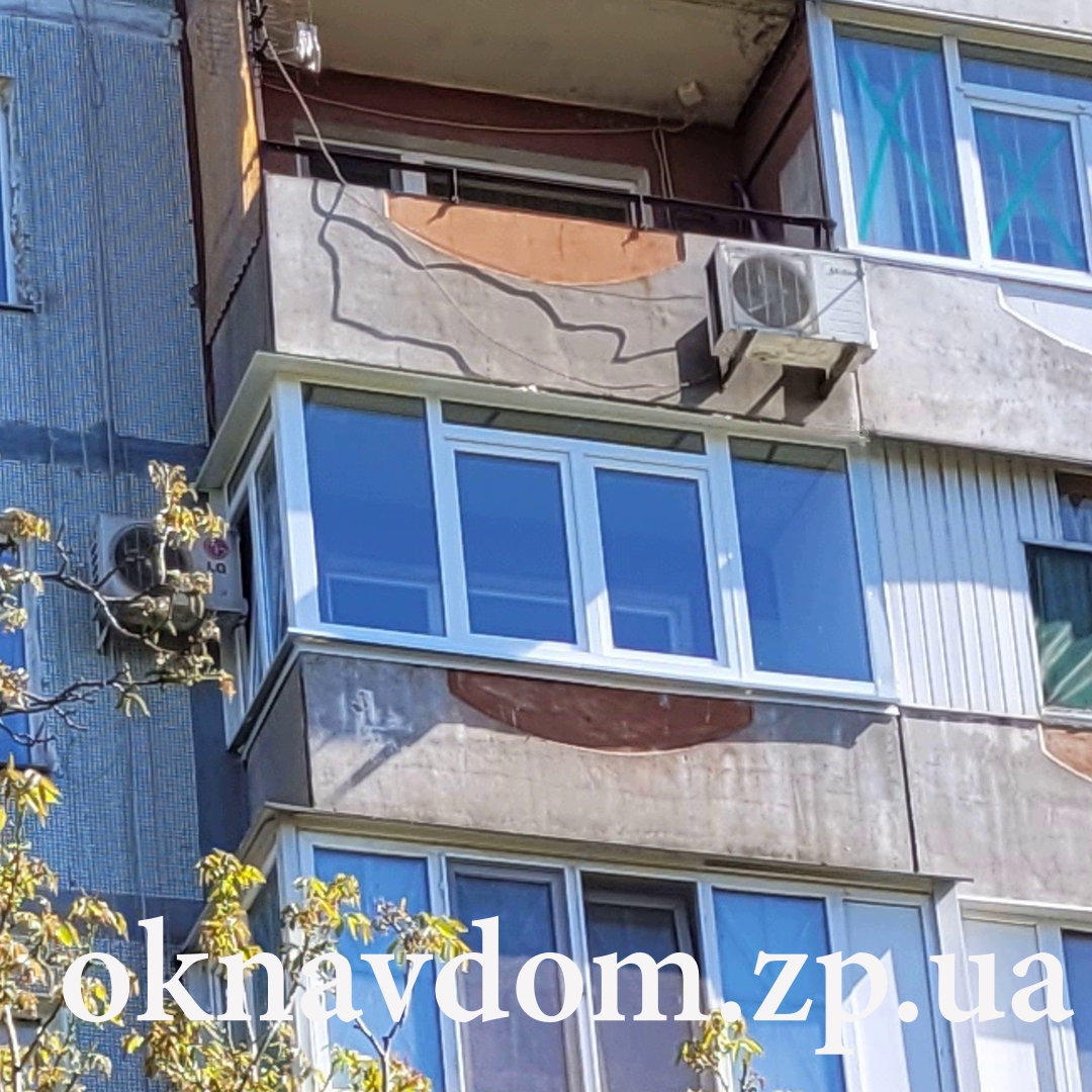 Ровный П-образный балкон без выноса, профиль Steko
